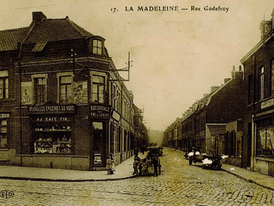 La façade de l'épicerie NEN entre la fin des années 20 et le début des années 30 © Archives municipales - Fonds Christian Janssens
