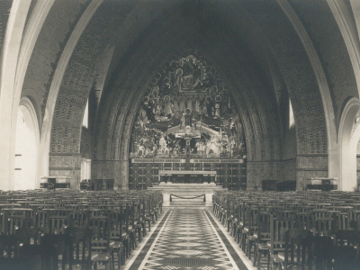 Photo de la fresque du chœur dans les années 1950 © Archives municipales fonds Christian Janssens